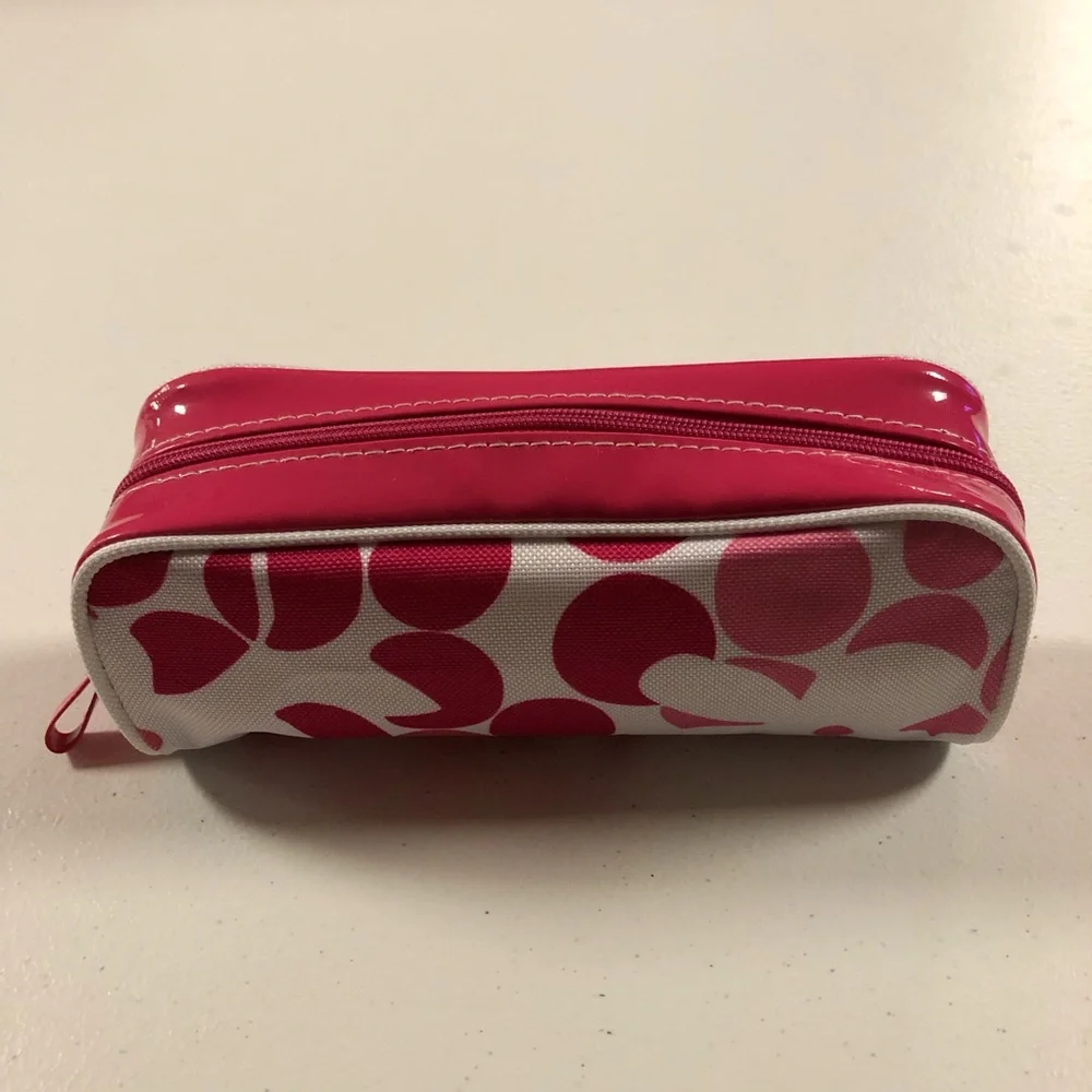 CLINIQUE Pink & White Pouch